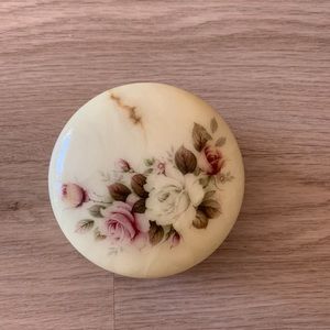 Vintage Italian Genuine Alabaster with brass ring Trinket Box